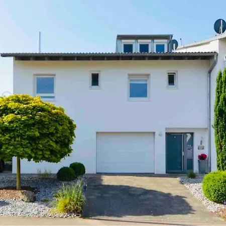 Modernes Apartment Mit Kueche, Parkplatz, Wlan - Naehe Schwaebisch Gmuend Waldstetten (Ostalbkreis) Exterior photo